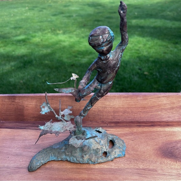 Malcom Moran Boy with Birds Bronze Tabletop Sculpture - Mid-Century MCM - Picture 4 of 10